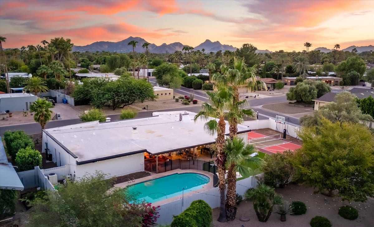 Luxury Short-Term Rentals